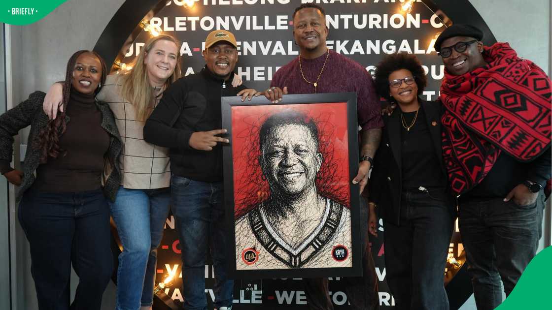 DJ Fresh received a gift from United Stations