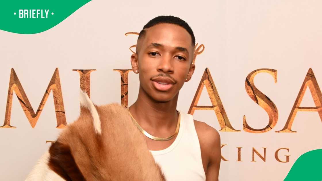 Lasizwe lands show on Mzansi Magic Lasizwe lands show on Mzansi Magic