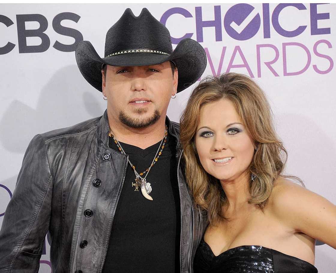 Musician Jason Aldean and Jessica Aldean