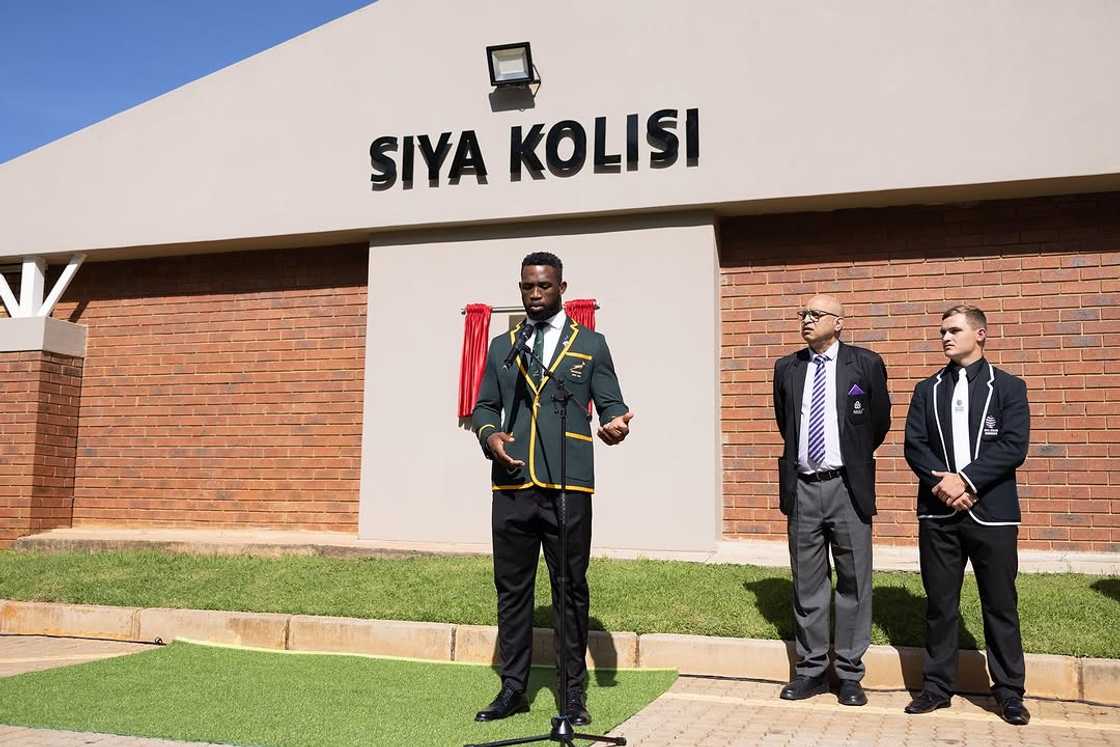 Siya Kolisi and the Siya Kolisi Residence. Siya Kolisi and the Siya Kolisi Residence.