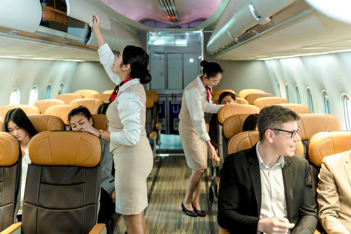 Emirates listed exact requirements for cabin crew