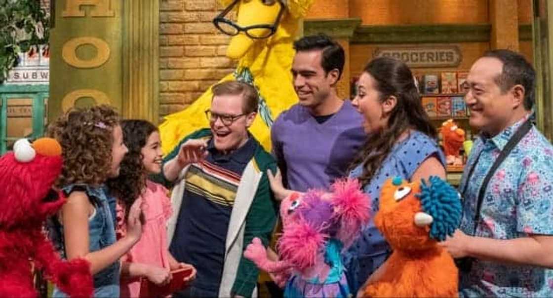 Kids' Show Sesame Street Features 2 Gay Dads for 1st Time in 51 Years