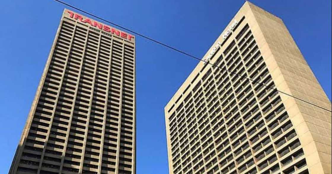 Carlton Centre For Sale For R900m.