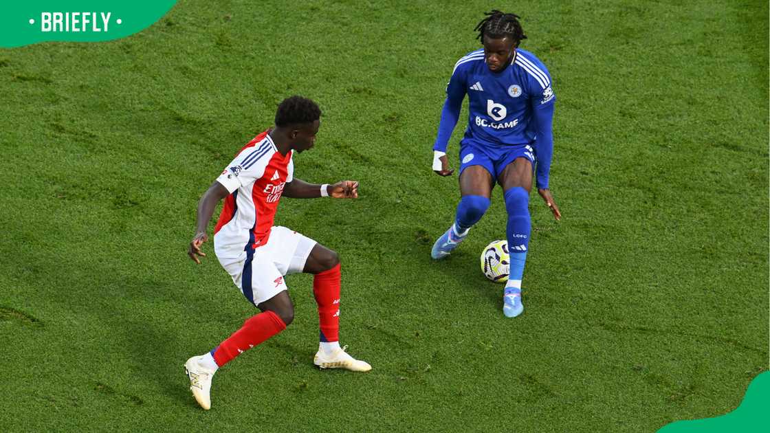 Bukayo Saka nutmegs Stephy Mavididi at Emirates Stadium Bukayo Saka nutmegs Stephy Mavididi at Emirates Stadium