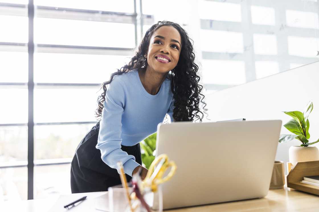 Social media users were grateful for the plug and thanked the young woman Social media users were grateful for the plug and thanked the young woman