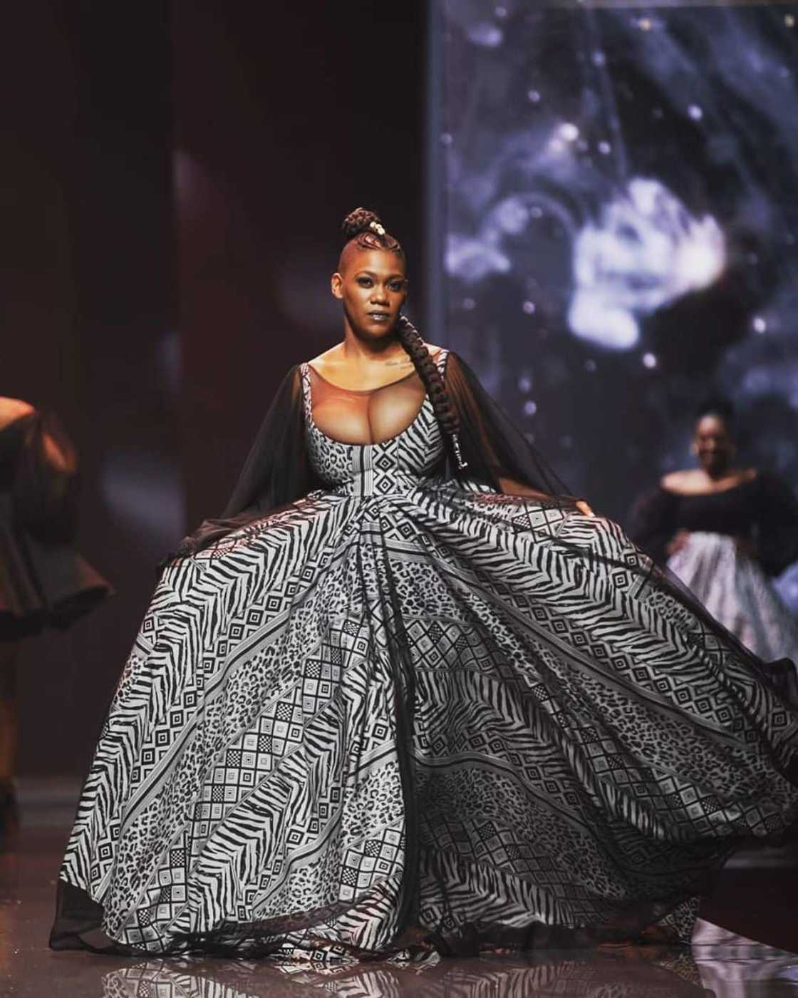 Fundiswa Zwane muvhango
fundiswa zwane real husband Fundiswa Zwane muvhango
fundiswa zwane real husband