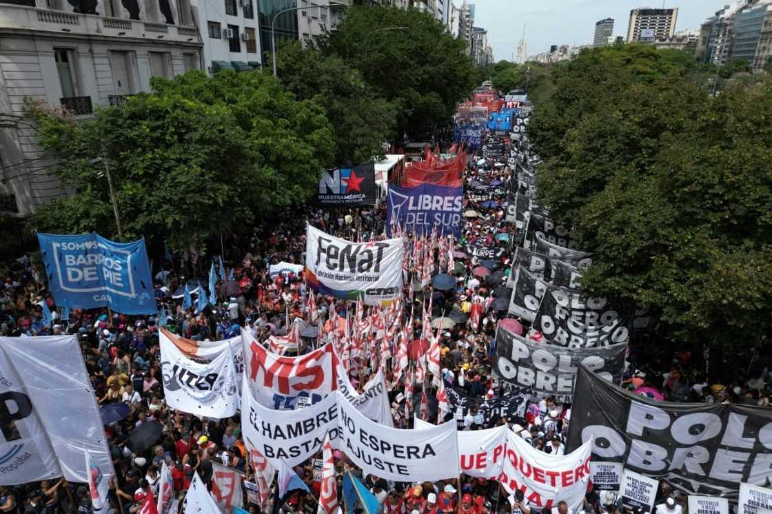Argentina's annual inflation stands at 254 percent, the price of bus tickets has more than tripled, and the government has frozen crucial aid to soup kitchens that have ever more mouths to feed Argentina's annual inflation stands at 254 percent, the price of bus tickets has more than tripled, and the government has frozen crucial aid to soup kitchens that have ever more mouths to feed