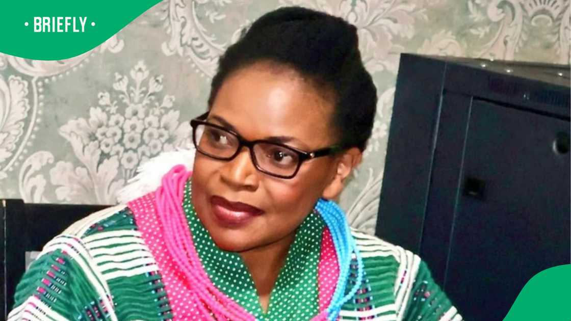 Florence Masebe's timeless beauty has Fans talking