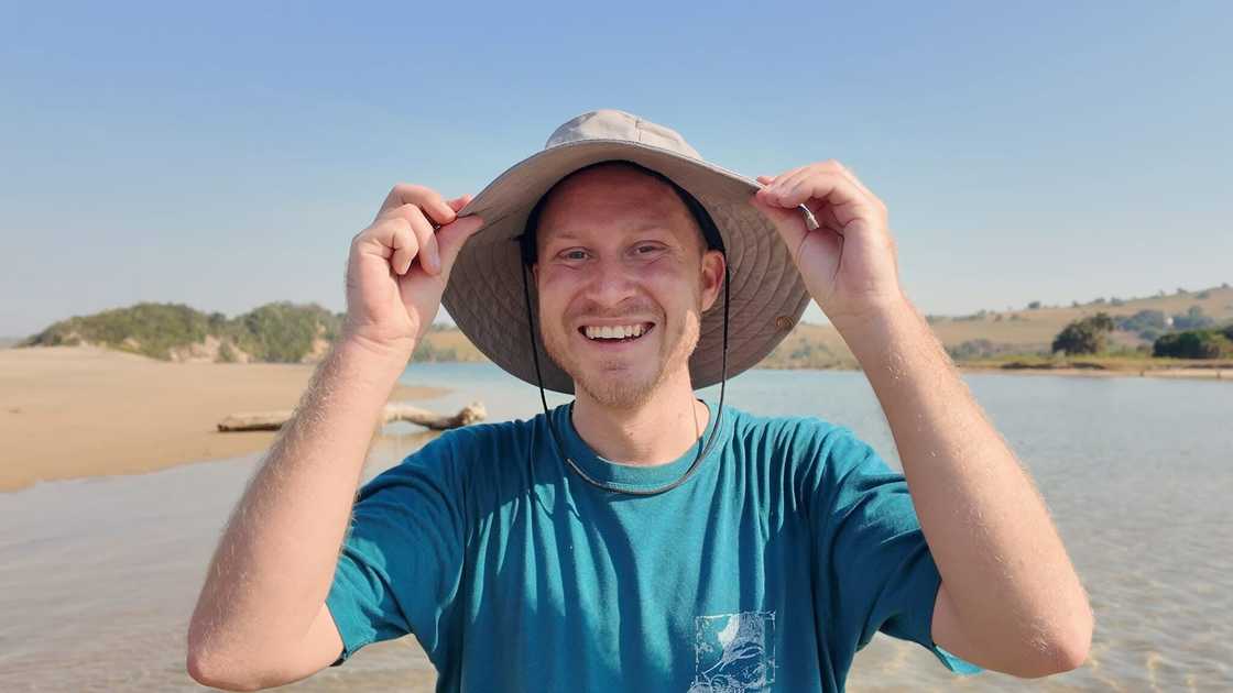 A man in South Africa amused Mzansi after he unveiled how he only ate free bread at a fancy restaurant and walked out. A man in South Africa amused Mzansi after he unveiled how he only ate free bread at a fancy restaurant and walked out.