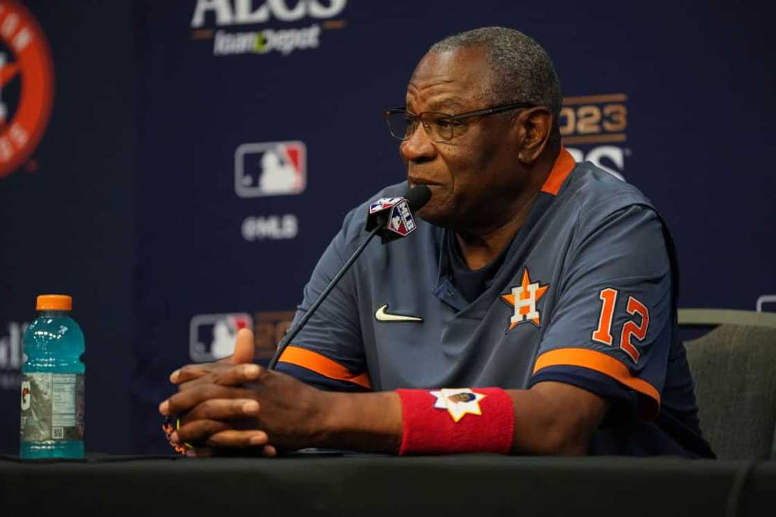 Does Dusty Baker have a wife?