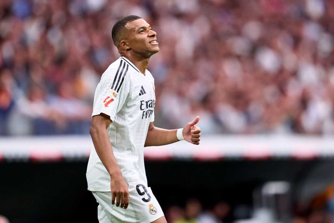 Kylian Mbappe, Real Madrid, Lionel Messi, Cristiano Ronaldo, Mbappe gets hacked Kylian Mbappe, Real Madrid, Lionel Messi, Cristiano Ronaldo, Mbappe gets hacked