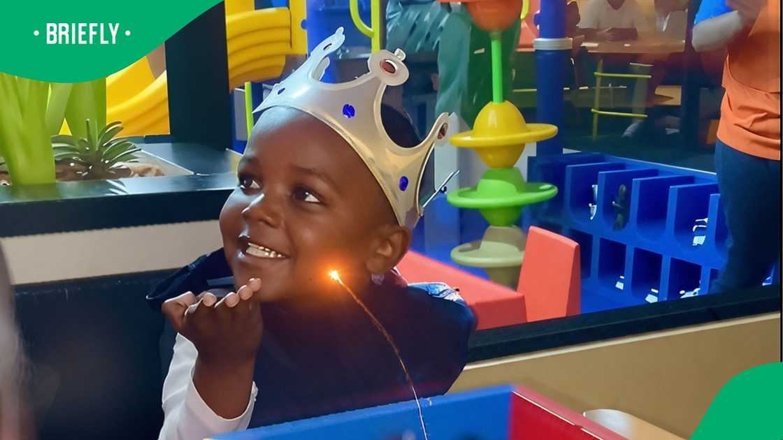 Kid sings himself happy birthday at Spur