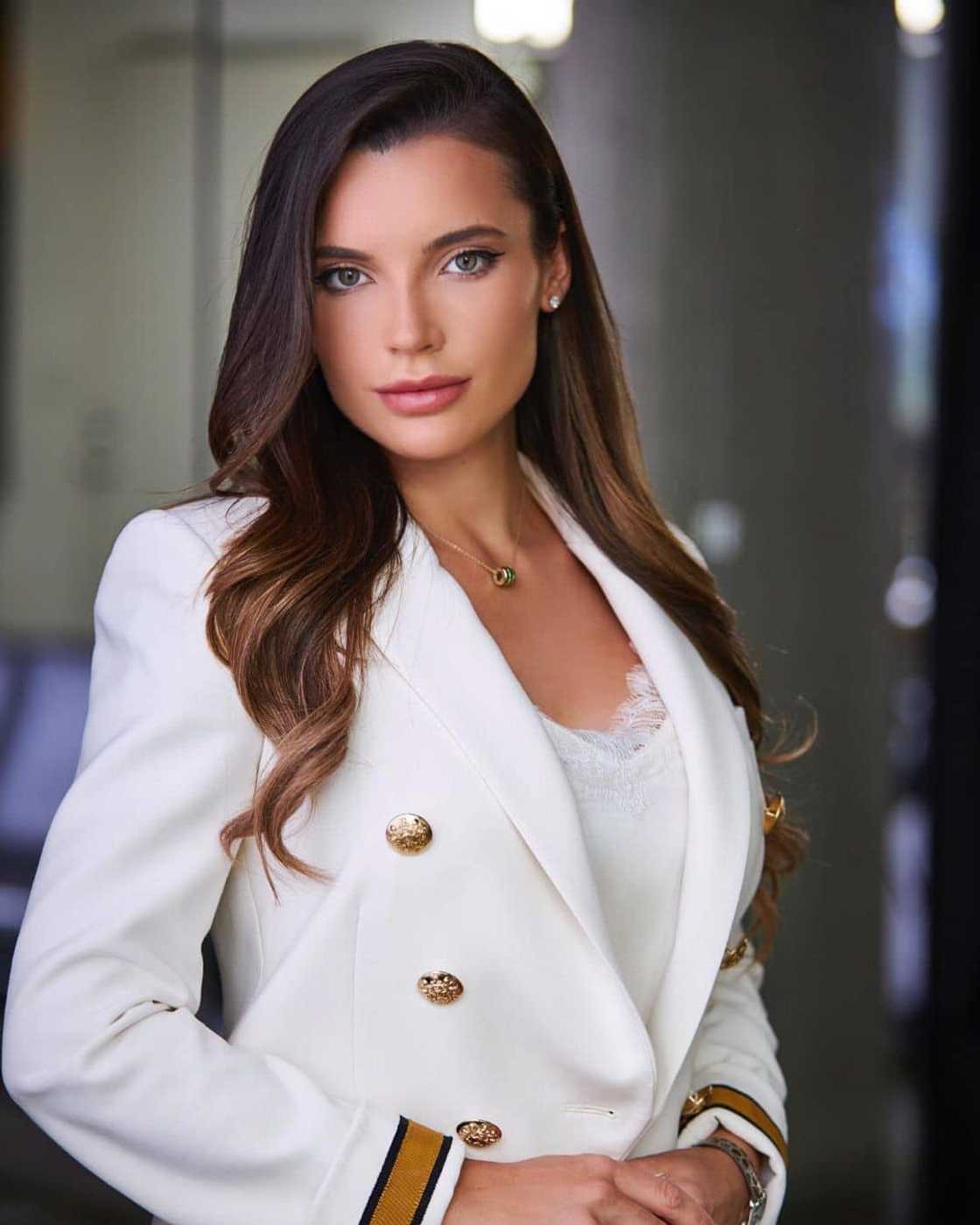 Veronika Khomyn Veronika Khomyn