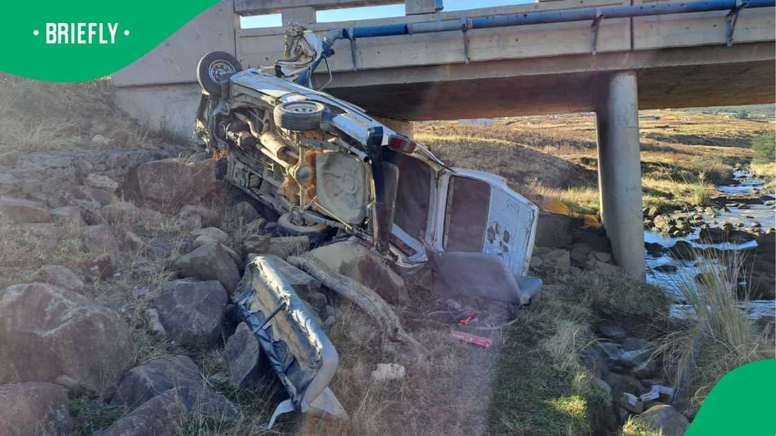 A driver is on the run after a devastating crash in KZN A driver is on the run after a devastating crash in KZN