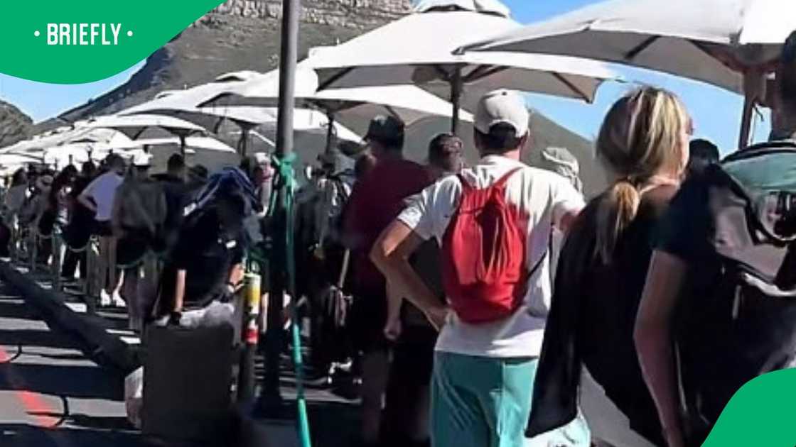 A video captured the big crowd at Table Mountain