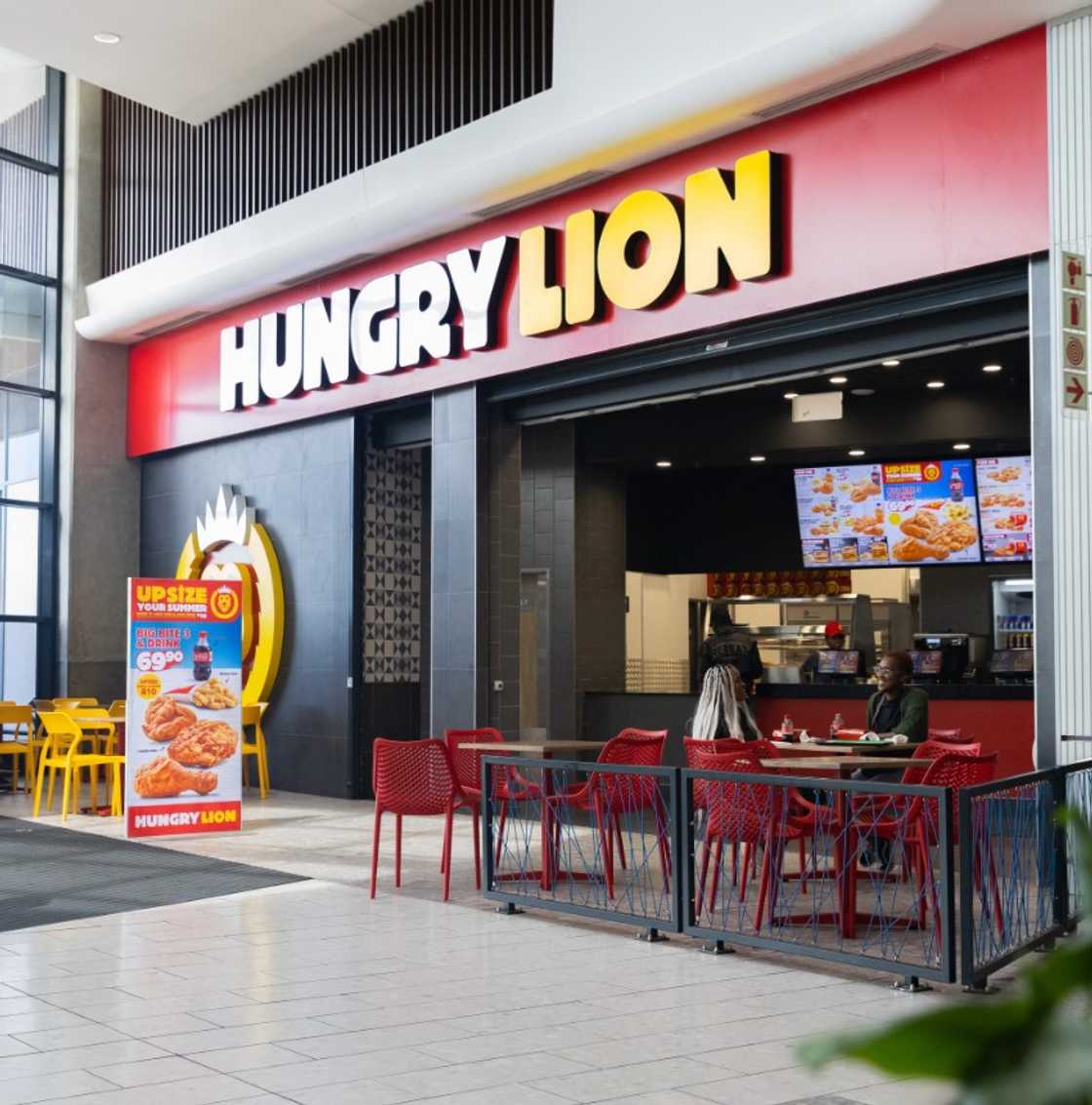 Hungry Lion proposal goes viral Hungry Lion proposal goes viral