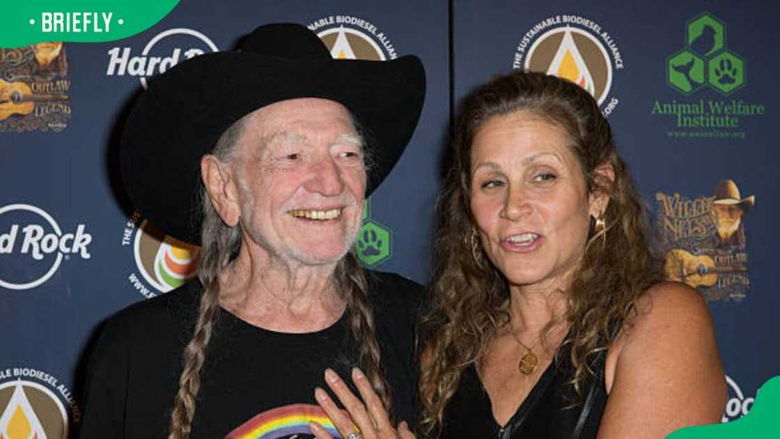 Willie Nelson and Annie D'Angelo Willie Nelson and Annie D'Angelo