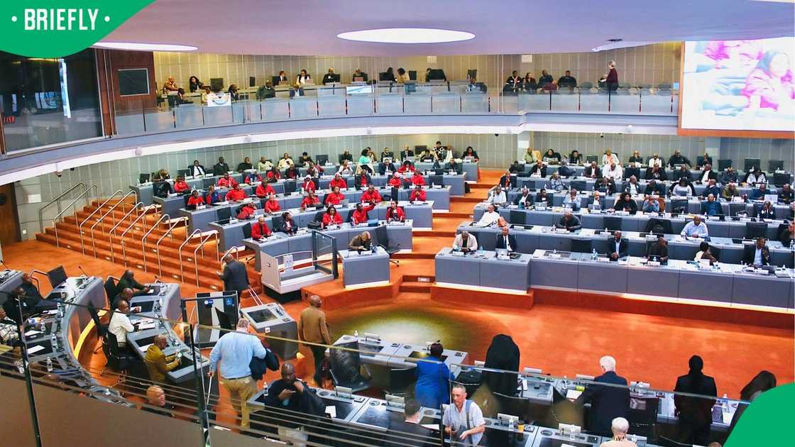 Four political parties walked out of the Ekurhuleni council meeting Four political parties walked out of the Ekurhuleni council meeting