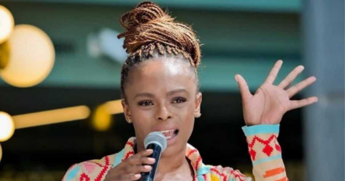 Unathi Nkayi, Claim, Silenced, Kaya 959, Claps Back, Sizwe Dhlomo Unathi Nkayi, Claim, Silenced, Kaya 959, Claps Back, Sizwe Dhlomo
