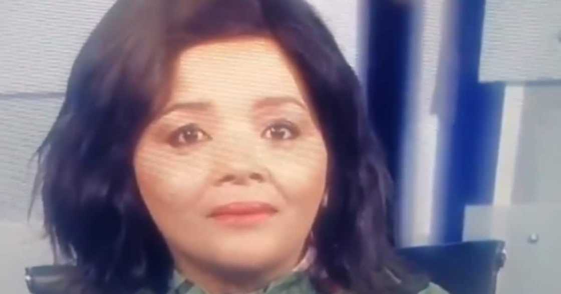 News Anchor in Tears as She Announces Companywide SABC Retrenchments News Anchor in Tears as She Announces Companywide SABC Retrenchments