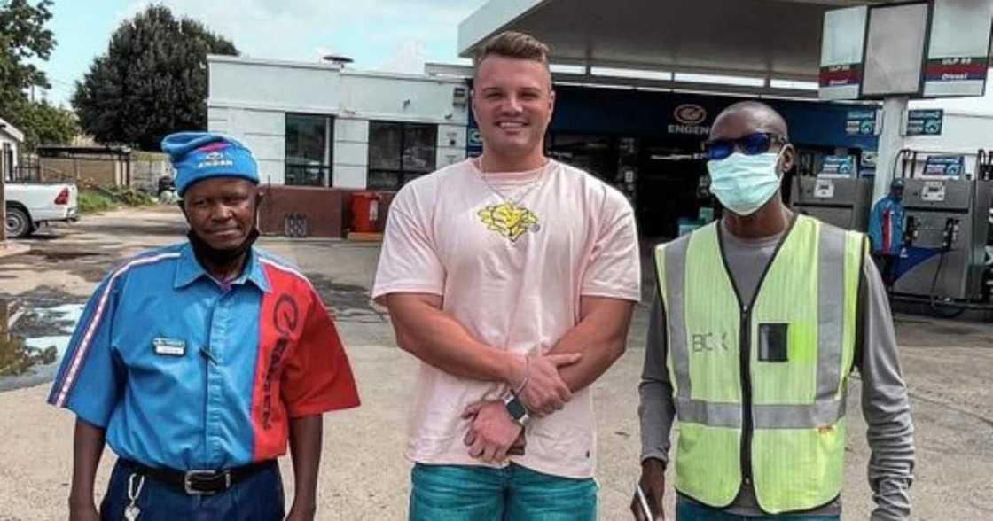 Honest Petrol Attendant Impresses Mzansi, Returns Wallet Full Of Cash