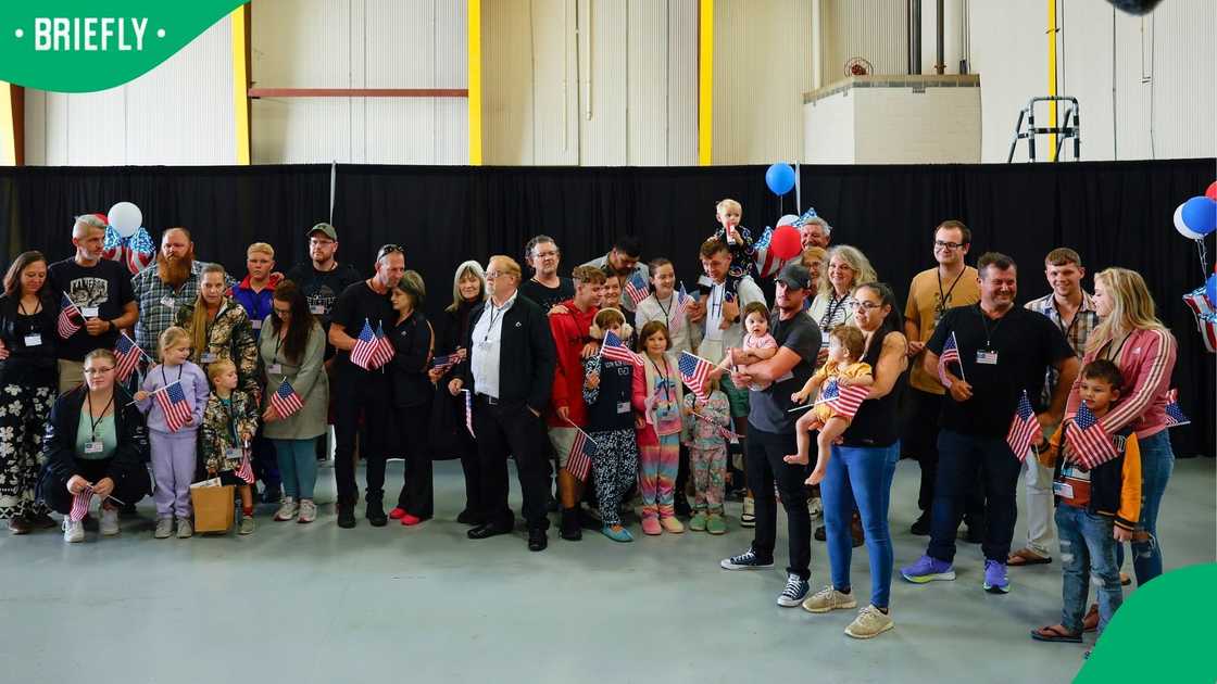 Donald Trump has already welcomed a group of Afrikaners Donald Trump has already welcomed a group of Afrikaners