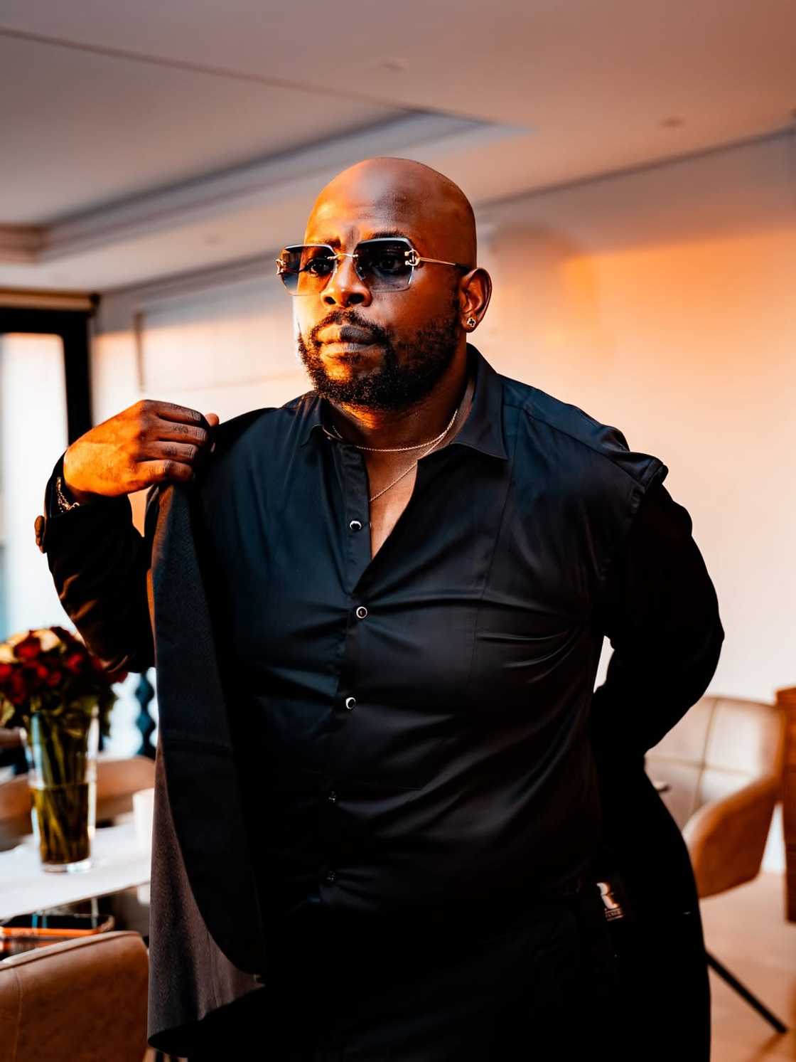 DJ Maphorisa reacts after fan asks him to apologise to ShaSha and Samthing Soweto DJ Maphorisa reacts after fan asks him to apologise to ShaSha and Samthing Soweto