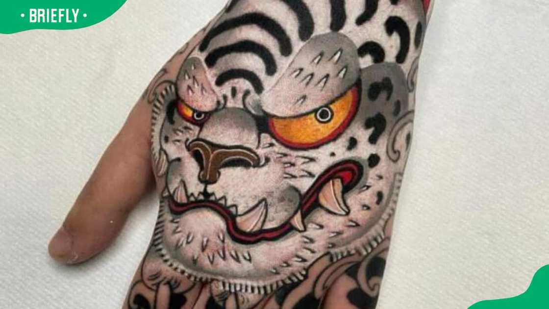 White tiger Japanese tattoo design White tiger Japanese tattoo design