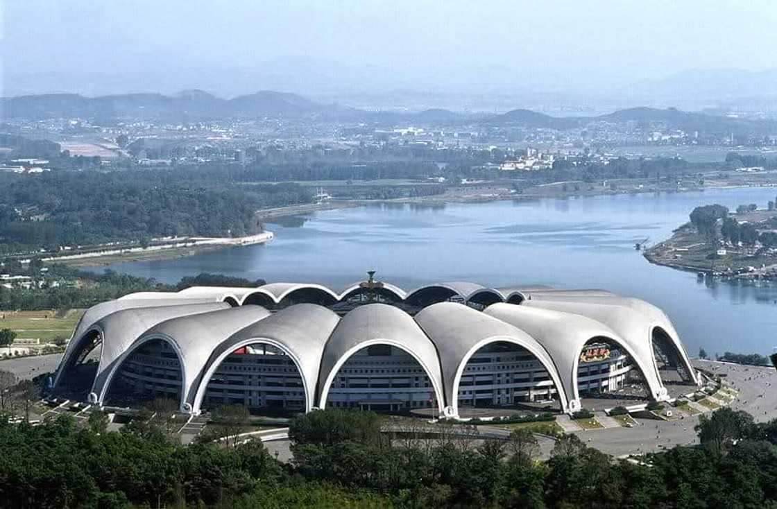 biggest soccer stadium in the world biggest soccer stadium in the world