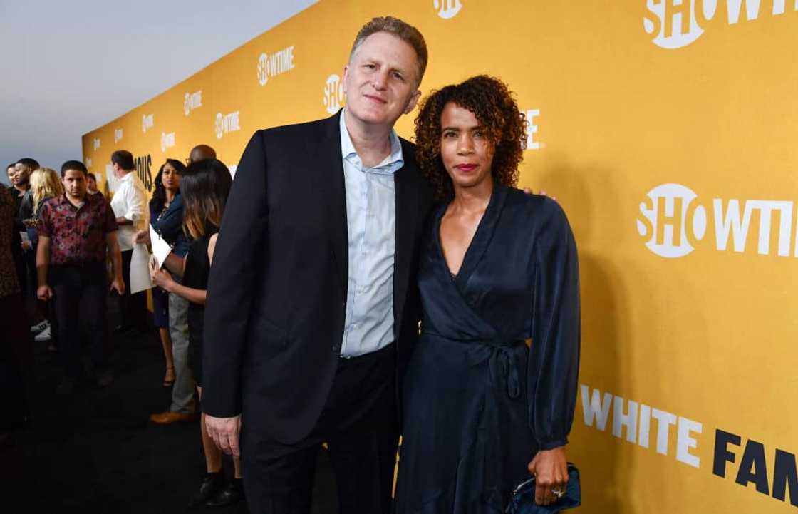 Who is Rapaport's wife?