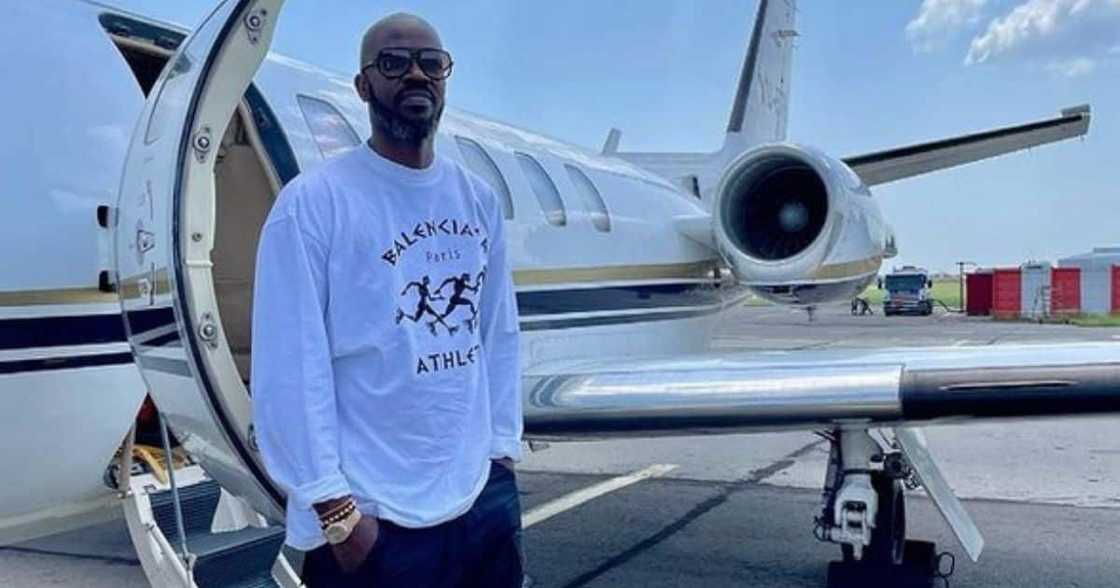 Black Coffee, puts troll in his place Black Coffee, puts troll in his place