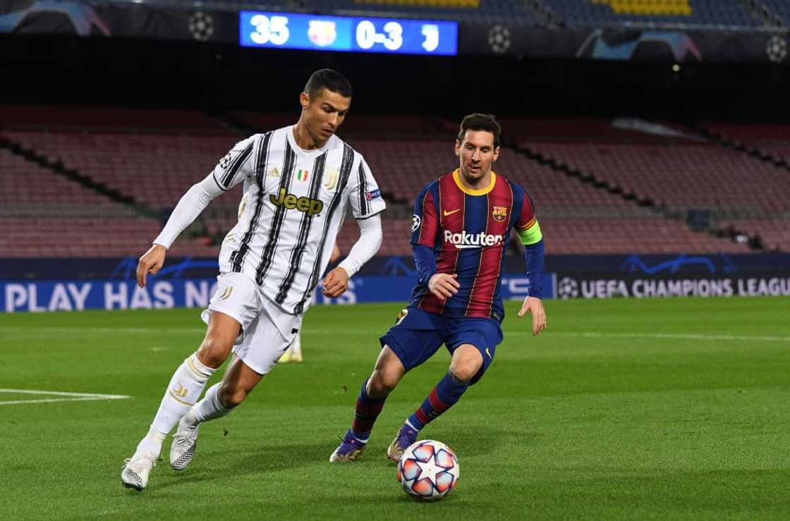 Is Messi a short man? Is Messi a short man?