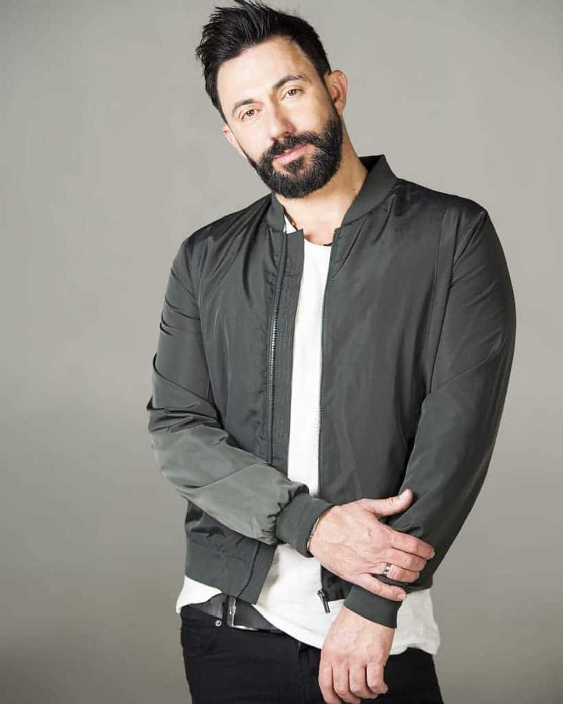 Jacaranda fm presenters photos and names Jacaranda fm presenters photos and names