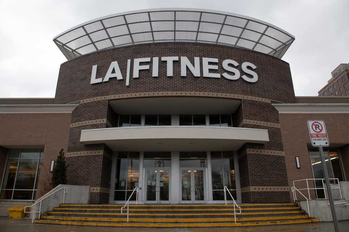 LA Fitness reviews LA Fitness reviews