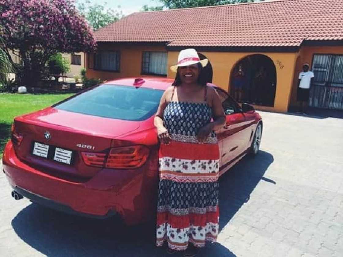 Did Cassper buy a new car? Did Cassper buy a new car?