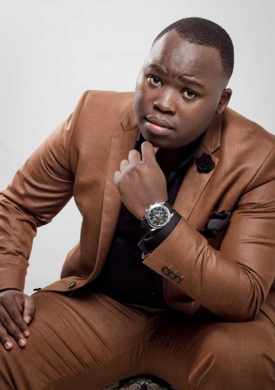 What are thinah zungu albums? What are thinah zungu albums?