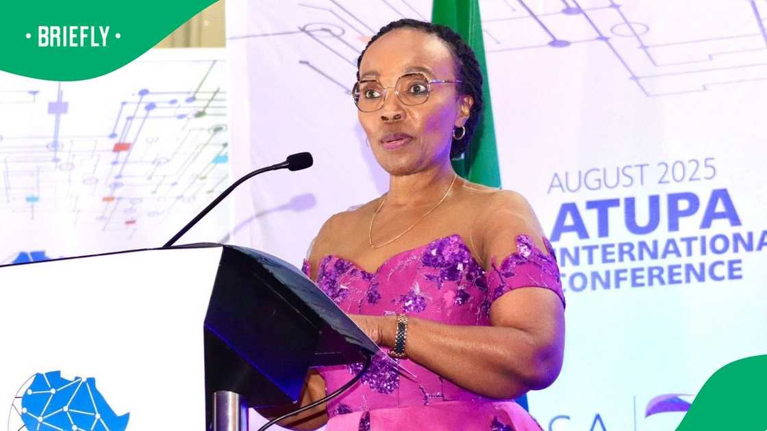 Former Transport Minister Sindiswe Chikunga addressed her meeting with Joe Sibanyoni