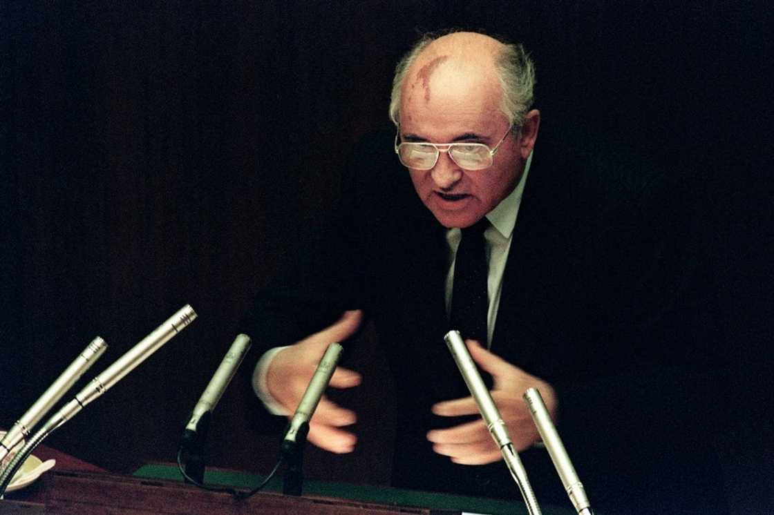 Gorbachev still divides opinion in Russia Gorbachev still divides opinion in Russia