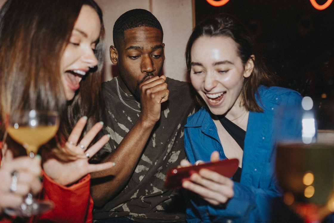 Social media users debated visiting exes for closure before marrying current partners Social media users debated visiting exes for closure before marrying current partners