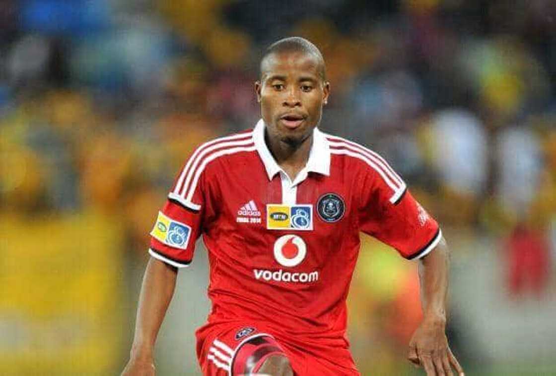 Thabo Matlaba salary Thabo Matlaba salary