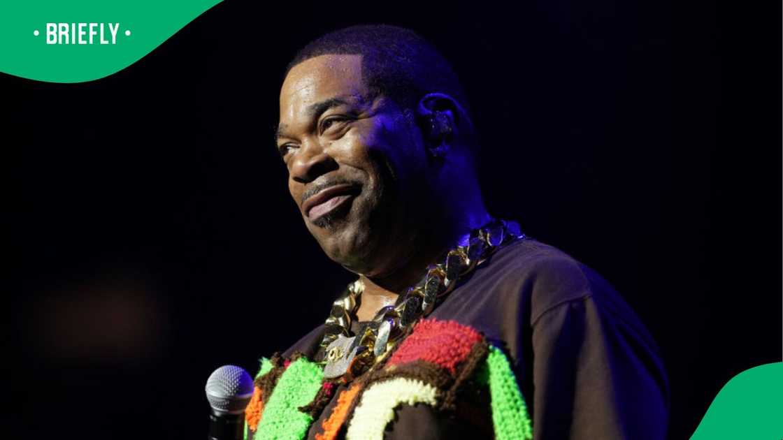 Busta Rhymes has offered a cash reward of R90,000 to the person who stole an iPhone 12.