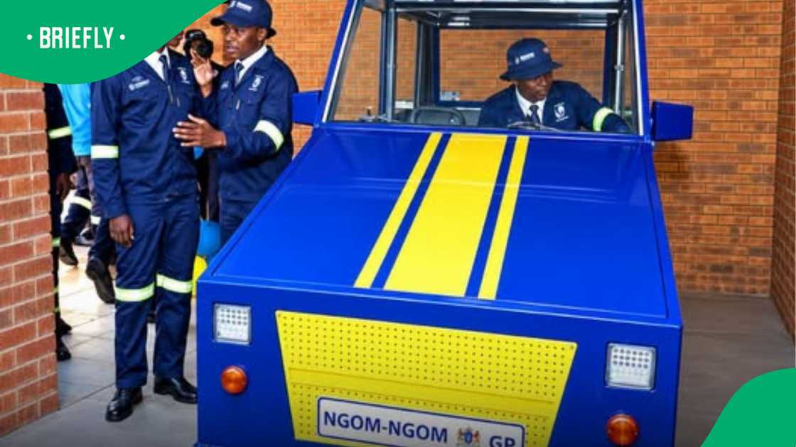 Mamelodi learners build electric car that has Mzansi talking Mamelodi learners build electric car that has Mzansi talking