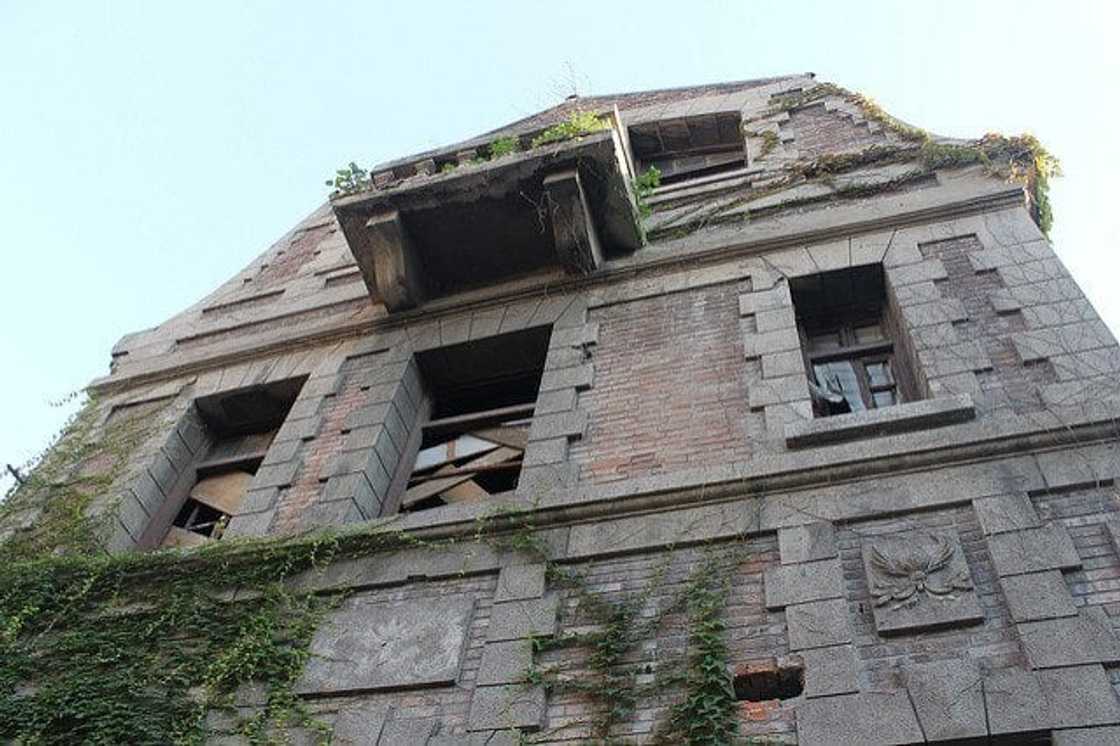 Top 30 most haunted places Top 30 most haunted places