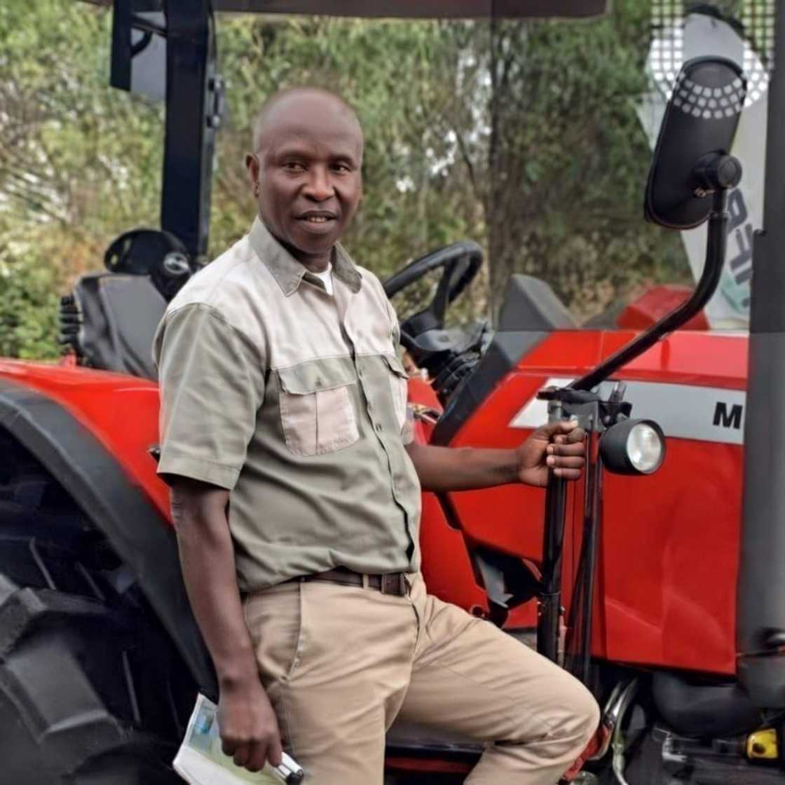 AFASA's KwaZulu-Natal chairperson Mbongeni Sikhakhane was killed outside his house AFASA's KwaZulu-Natal chairperson Mbongeni Sikhakhane was killed outside his house