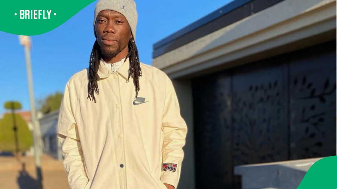 Reneilwe Letsholonyane Reneilwe Letsholonyane