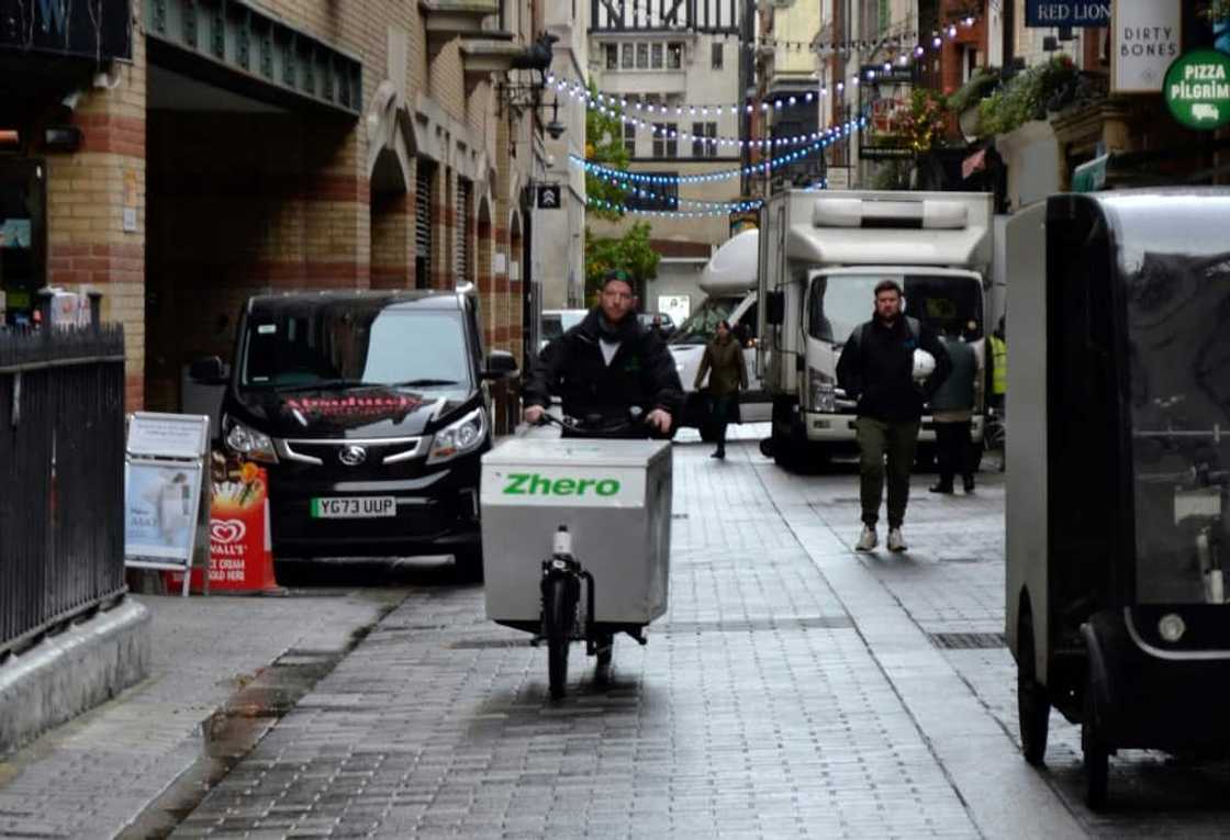 More businesses are turning to E-cargo bikes to beat London traffic More businesses are turning to E-cargo bikes to beat London traffic