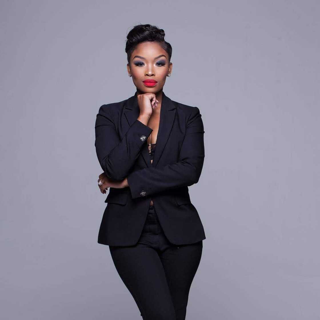 Zinhle Ngwenya Zinhle Ngwenya