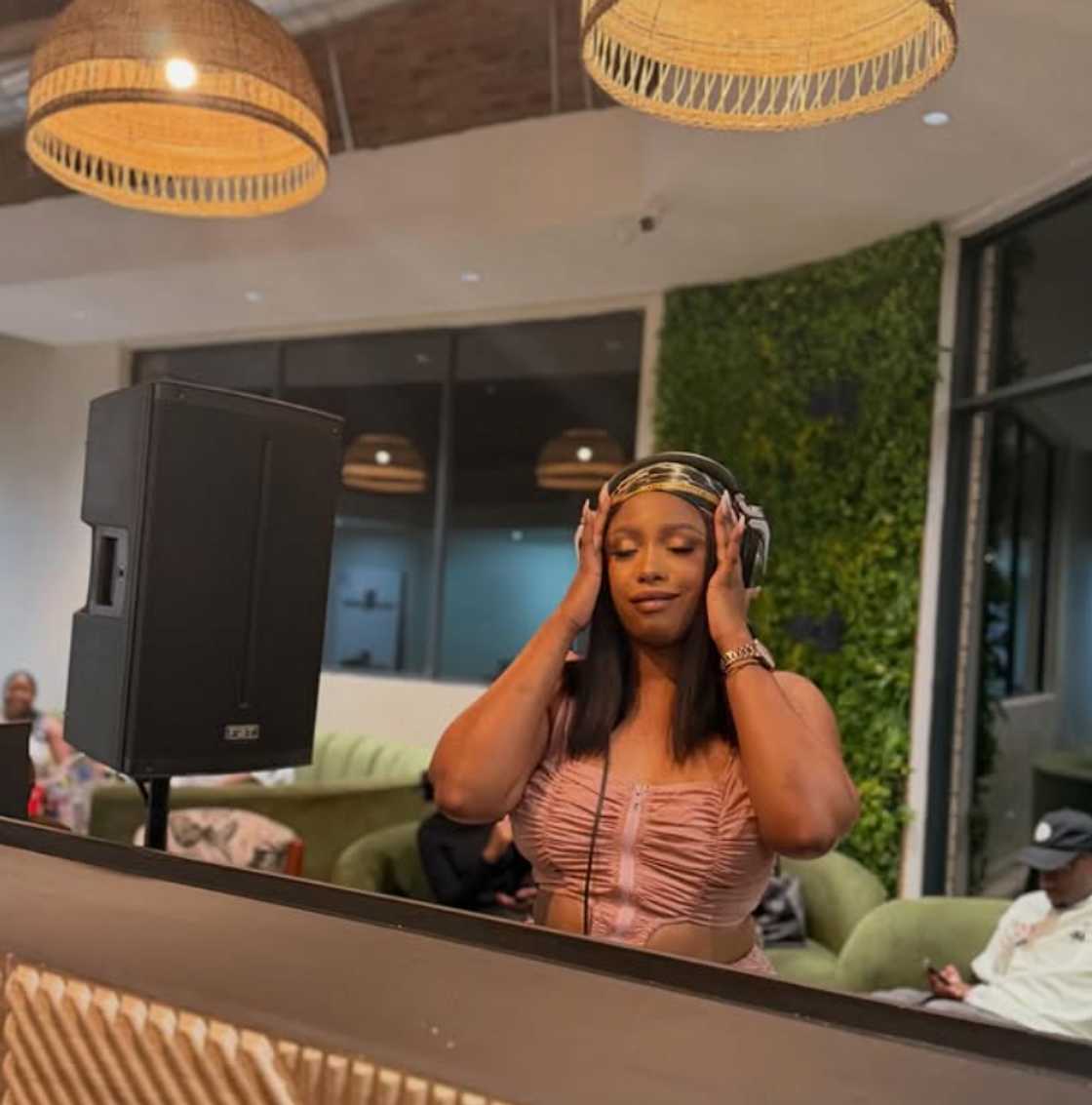 Rapper Gigi LaMayne will be dropping a new single.