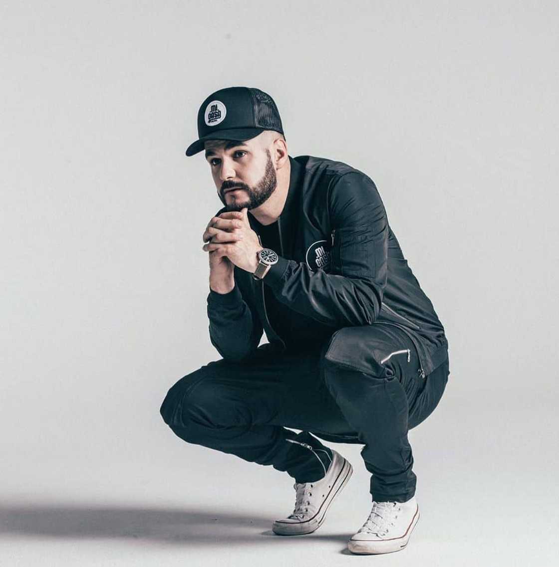 J Something real name, child, wife, wedding, Mi Casa, chef, restaurant, Instagram and net worth J Something real name, child, wife, wedding, Mi Casa, chef, restaurant, Instagram and net worth