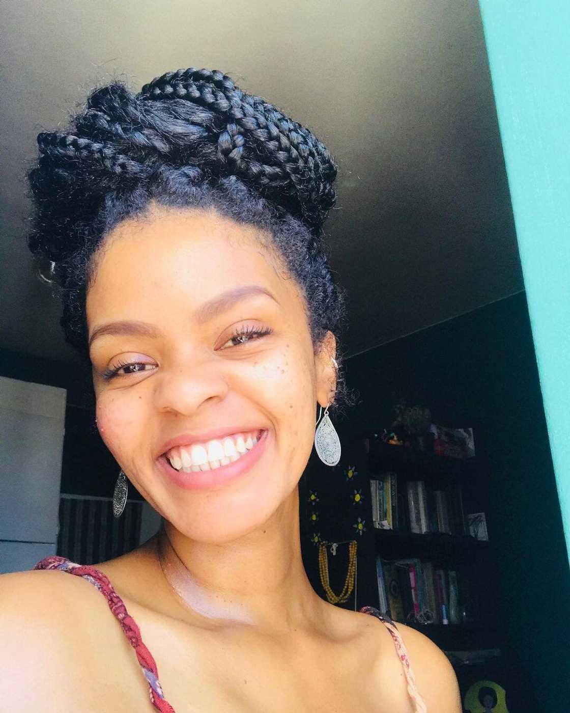 Crystal-Donna Roberts bio: age, family, breast cancer, awards, profiles, net worth Crystal-Donna Roberts bio: age, family, breast cancer, awards, profiles, net worth